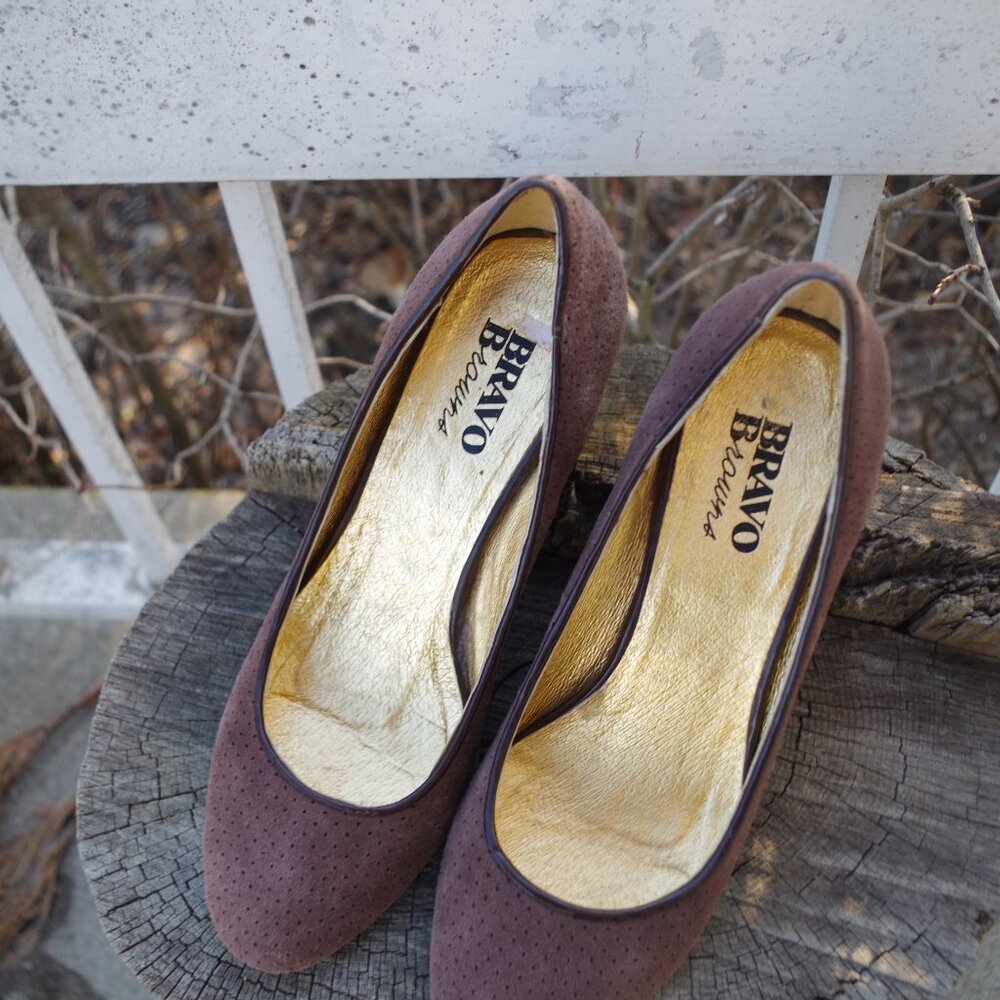High End Ladies Suede Wedge High Shoes By Bravo Browns